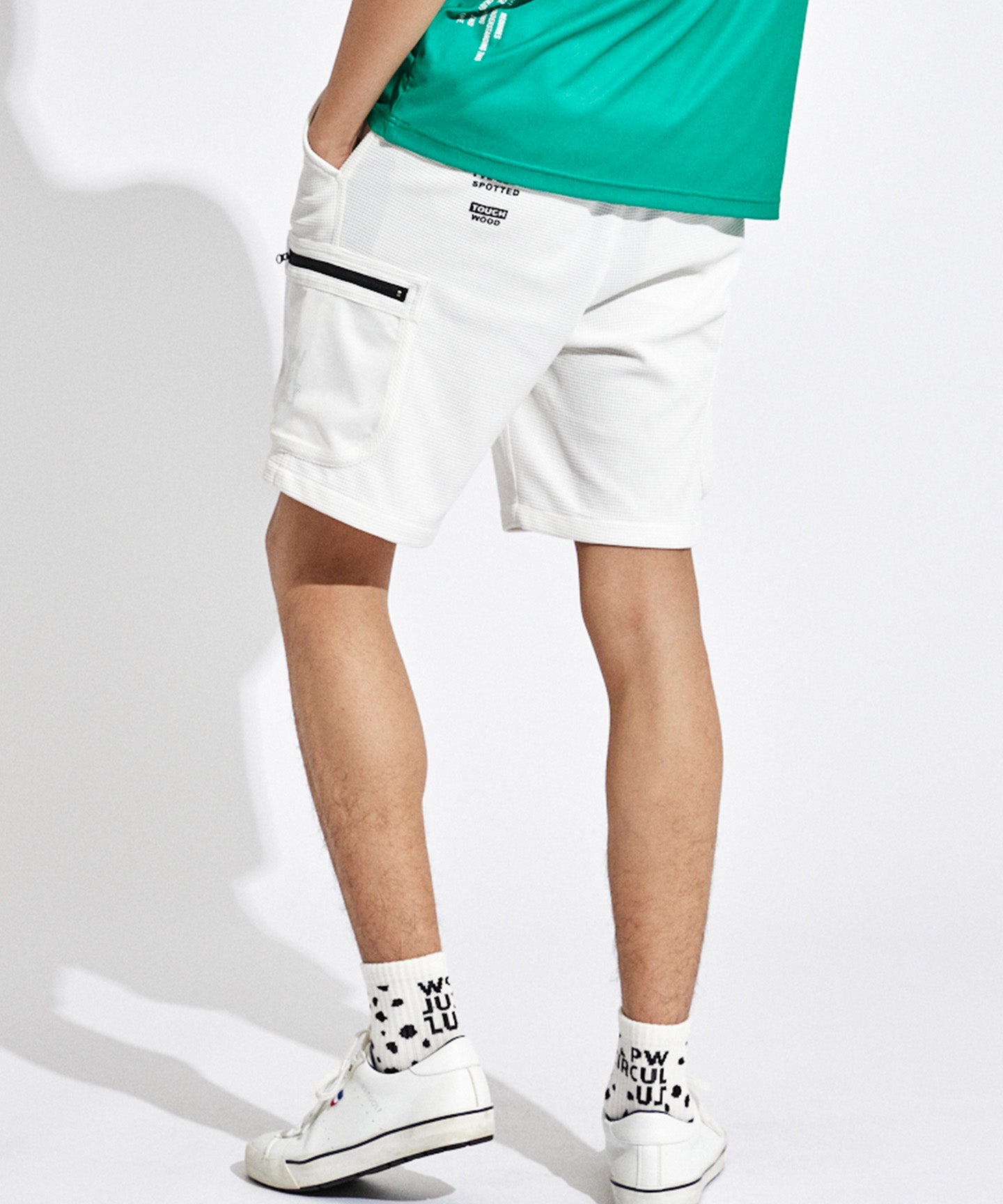 WAFFLE MESH POCKET SHORTS