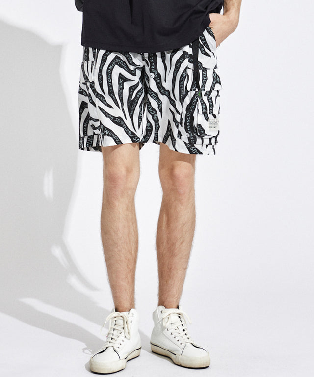 ZEBRA BELTED CARGO SHORTS